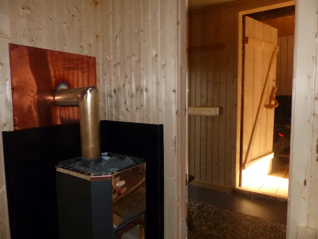 Saunaofen in der Saunahütte